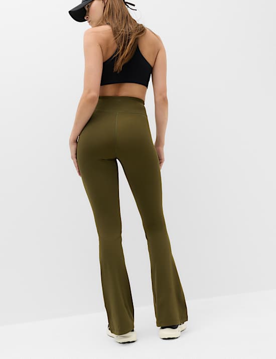 Basics &ndash; Leggings mit hohem Bund und ausgestelltem Bein