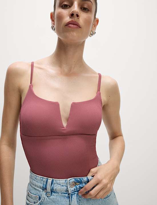 Maillot de bain côtelé à décolleté en V, effet ventre plat 360