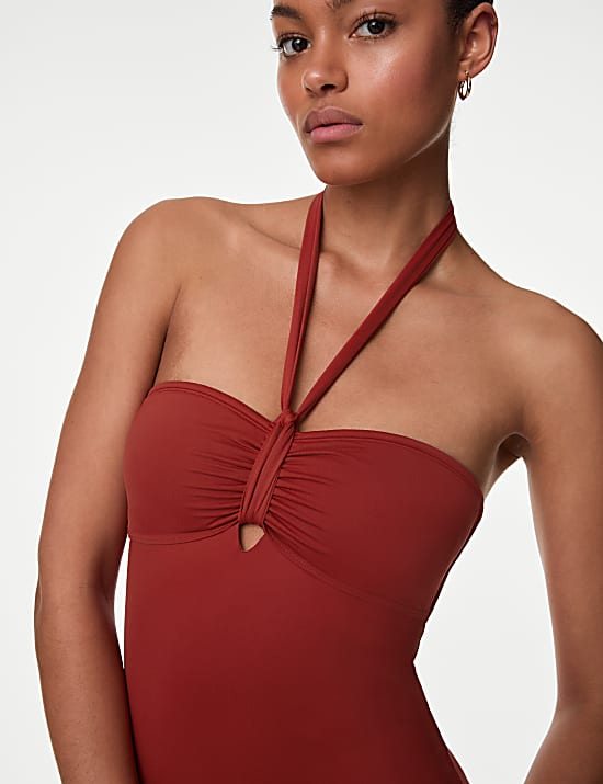 Maillot de bain dos nu