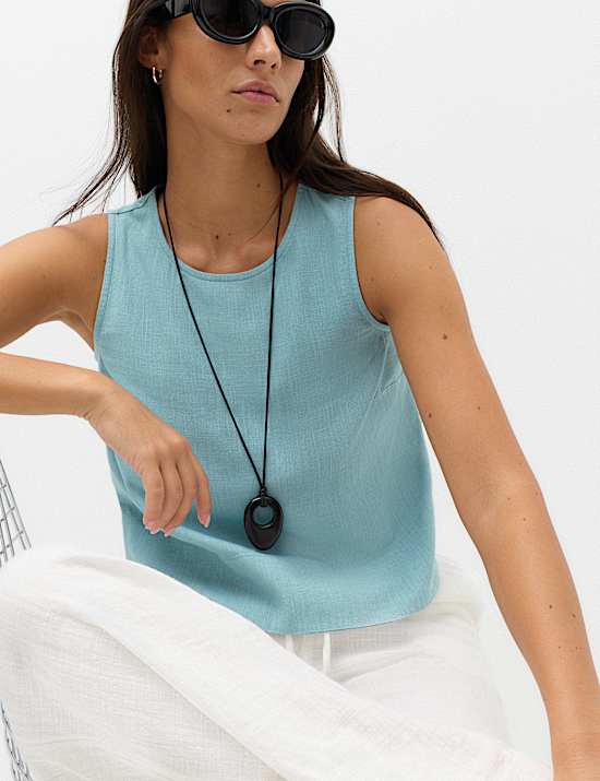 Vest with Linen