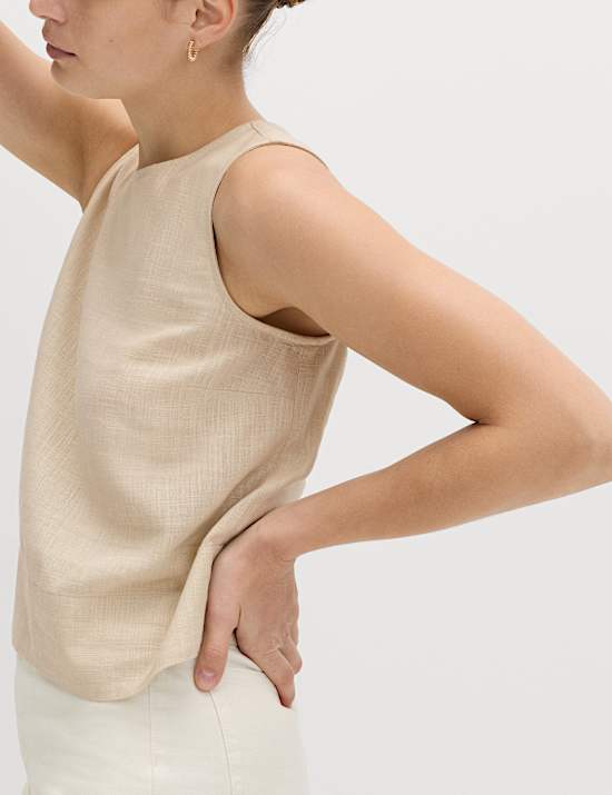 Vest with Linen