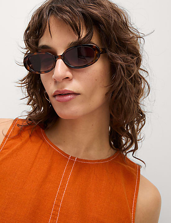 Linen Rich Regular Fit Vest