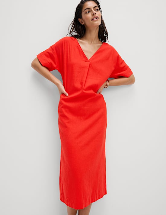 Robe midi en lin à col en V et fermeture à boutons-pression