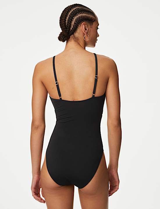 Maillot de bain ampliforme dos nu &agrave; motif ajour&eacute;