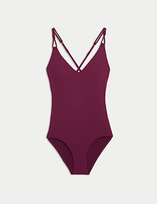 Μαγιό με λαιμόκοψη V και βαθύ ντεκολτέ