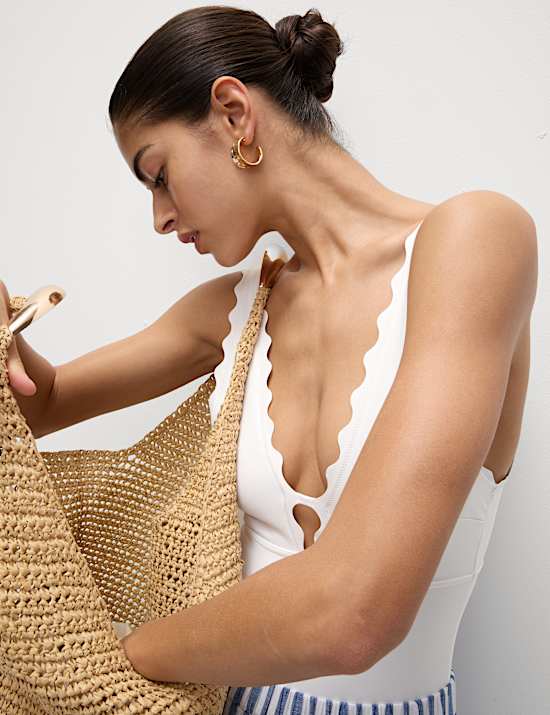 Maillot de bain plongeant festonné en néoprène