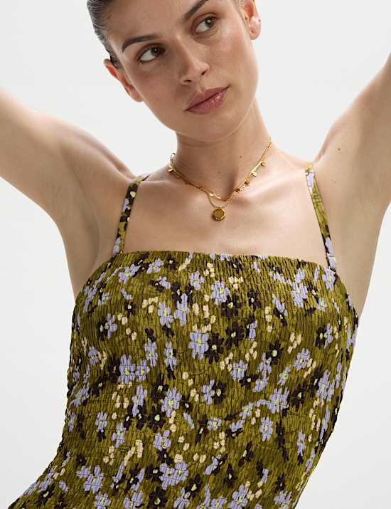 Maillot de bain bandeau à motif fleuri et détail froncé