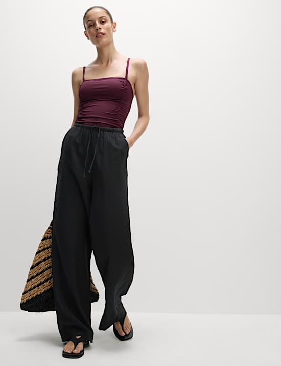 Maillot de bain ruché style bandeau à effet ventre plat