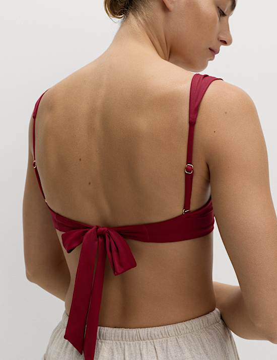 Bikinitop met beugel