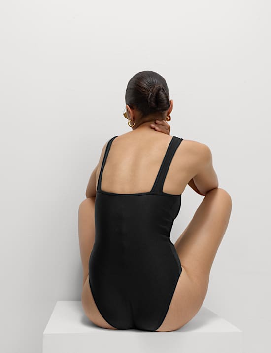 Maillot de bain en néoprène effet ventre plat