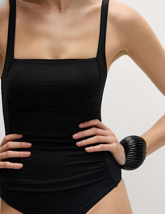 Maillot de bain ampliforme à encolure carrée, effet ventre plat