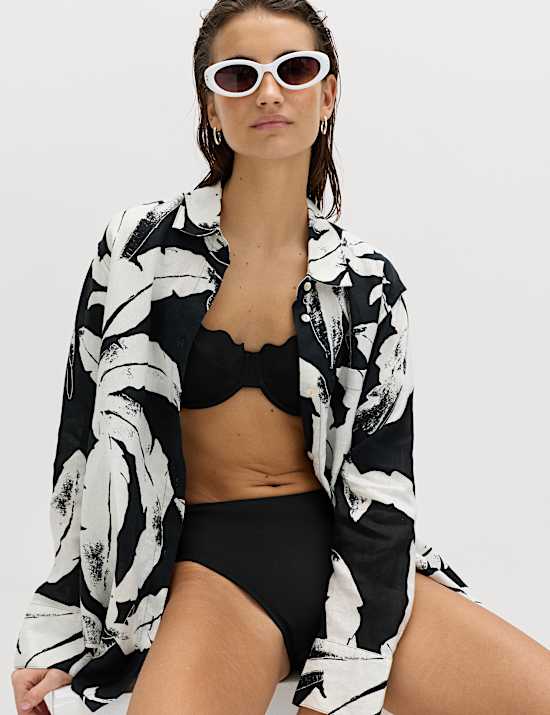 Bas de bikini taille haute sculptant