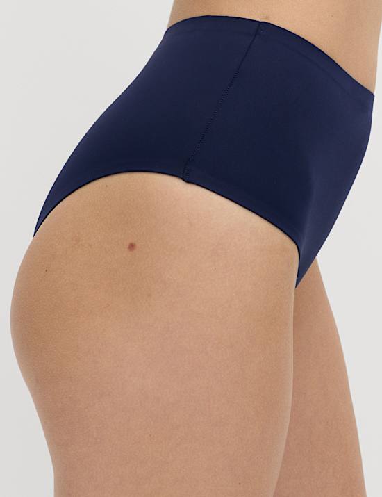 Formende Bikinihose mit hohem Bund