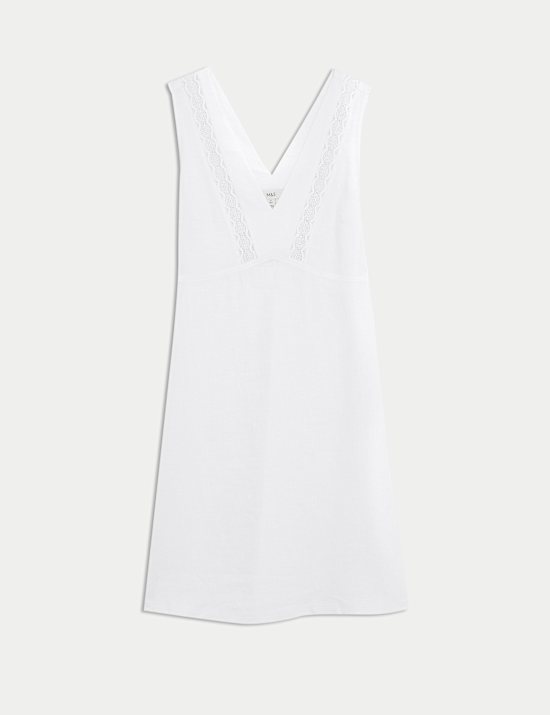 שמלת מיני רב-עונתית מבד עשיר בפשתן עם צווארון וי