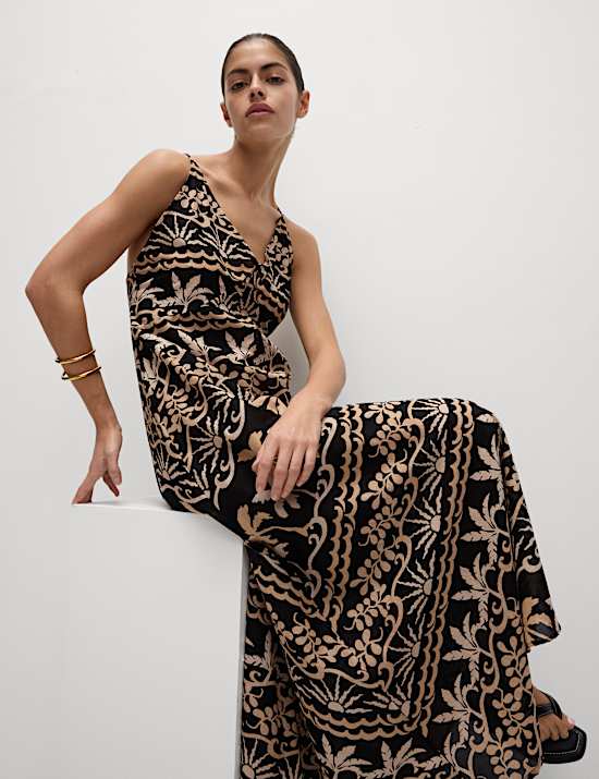 שמלת חוף מכותנה טהורה עם הדפס וצווארון וי