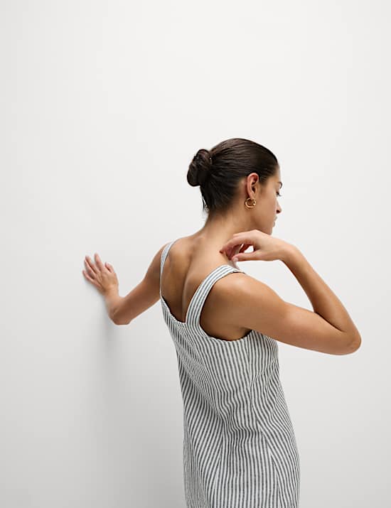 שמלת מיני רב-עונתית מבד עשיר בפשתן עם פסים