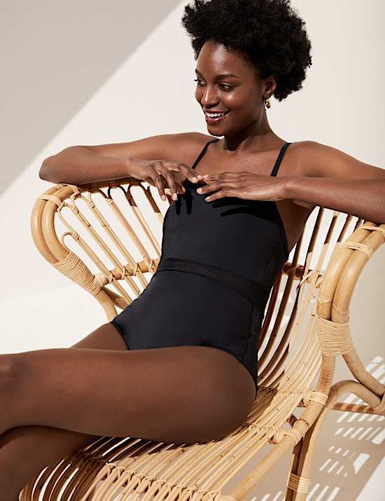 Ba&ntilde;ador de malla