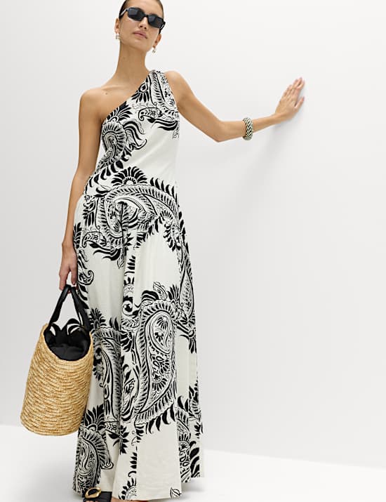 Maxi dresses