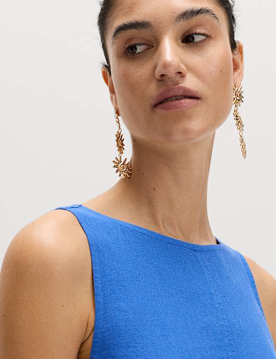 Robe coupe courte et ample en lin &agrave; d&eacute;collet&eacute; rond