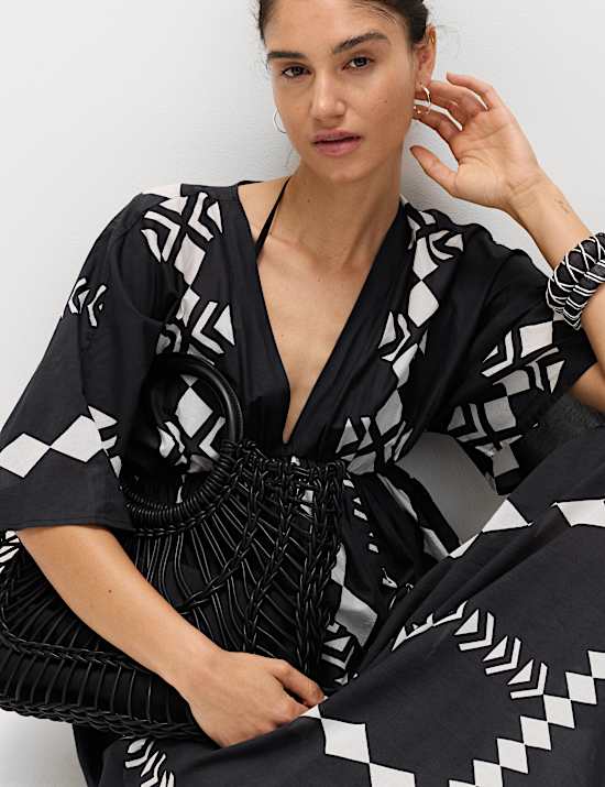 Caftan transparent imprim&eacute; &agrave; col en V 100 % coton