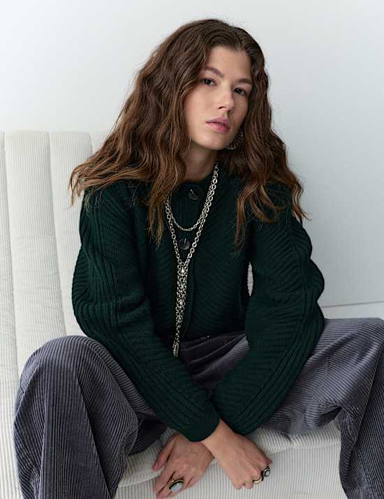 Cardigan côtelé à manches bouffantes