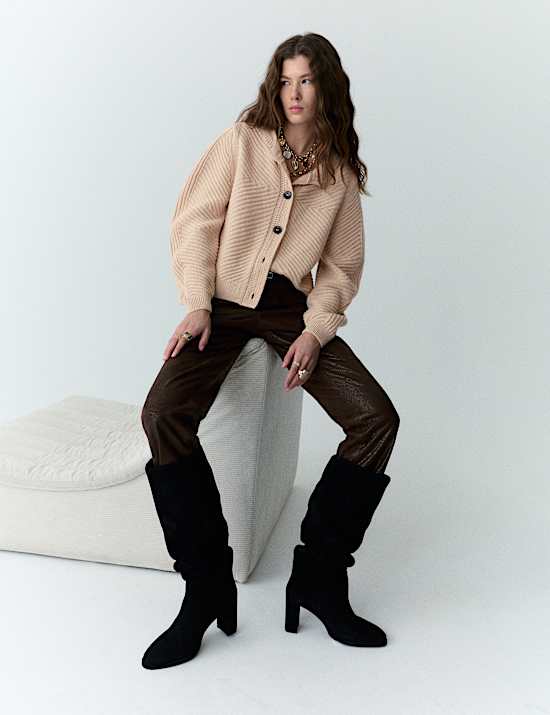 Cardigan côtelé à manches bouffantes