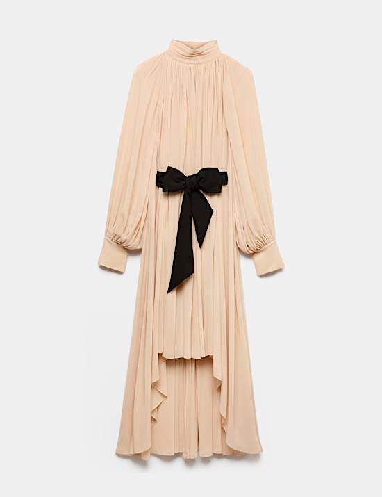 Pleated Volume Maxi Dress