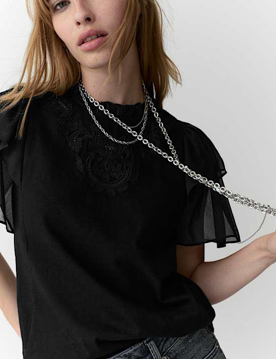 Cut-out-Top aus reiner Baumwolljersey mit Stickerei