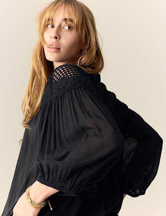 Bluse mit hohem Baumwollanteil und Bindedetail vorne