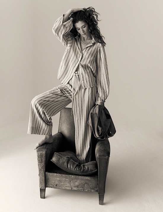 Gestreiftes Hemd aus reiner Baumwolle