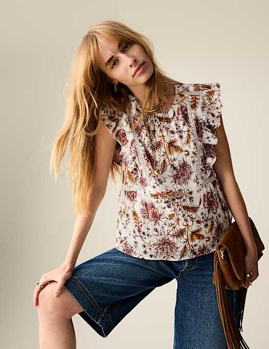 Printed Lace Insert Ruffle Top