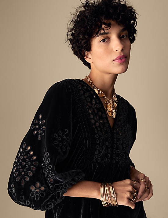 Velvet Broderie V-Neck Blouse