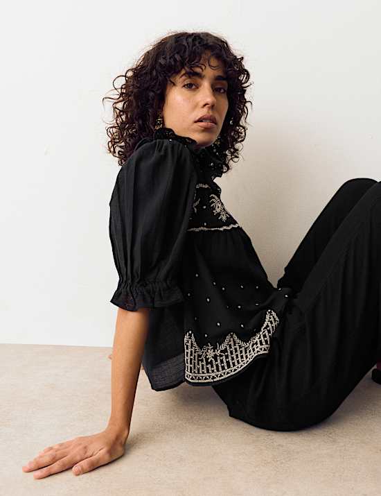 Pure Cotton Embroidered Lace Collar Blouse