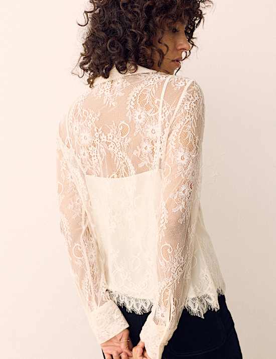 Lace Collared Ruffle Shirt