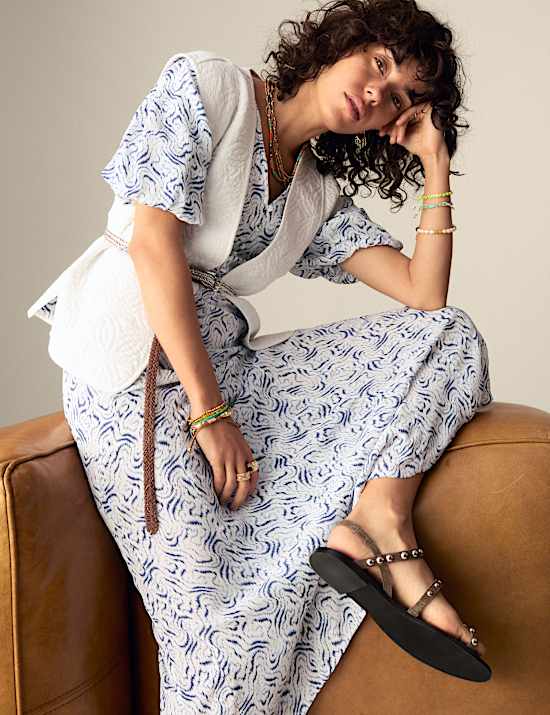 Printed V-Neck Midi Tea Dress
