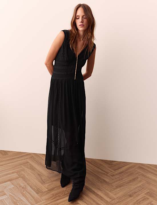 Lace Insert Maxi Dress