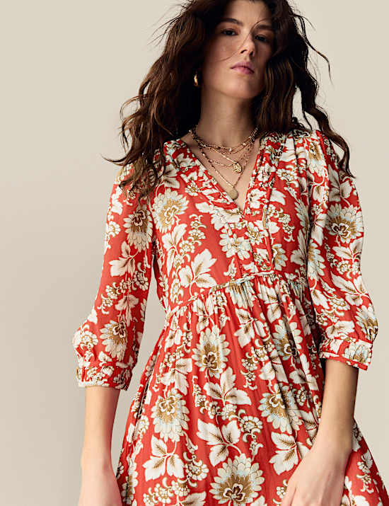Floral V-Neck Midaxi Tea Dress