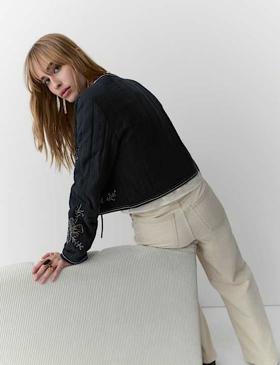 Veste 100 % coton embellie d’un nœud sur le devant