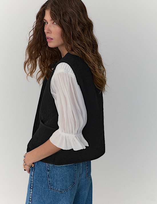 Quilted Collarless Gilet