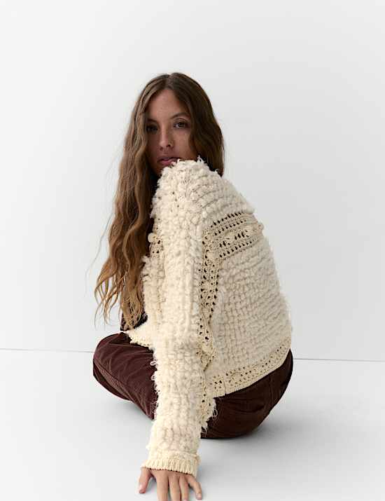 Textured Round Neck Zip Up Cropped Cardigan