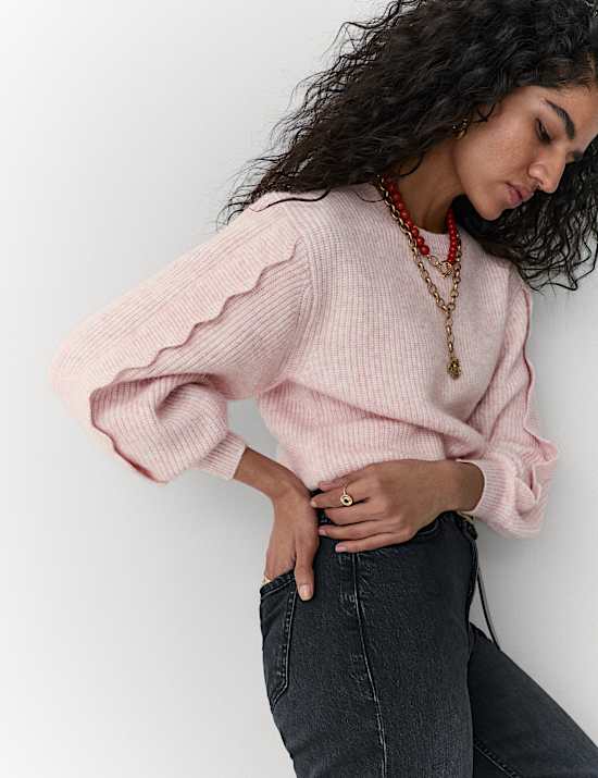 Knitted Scallop Sleeve Trim Jumper