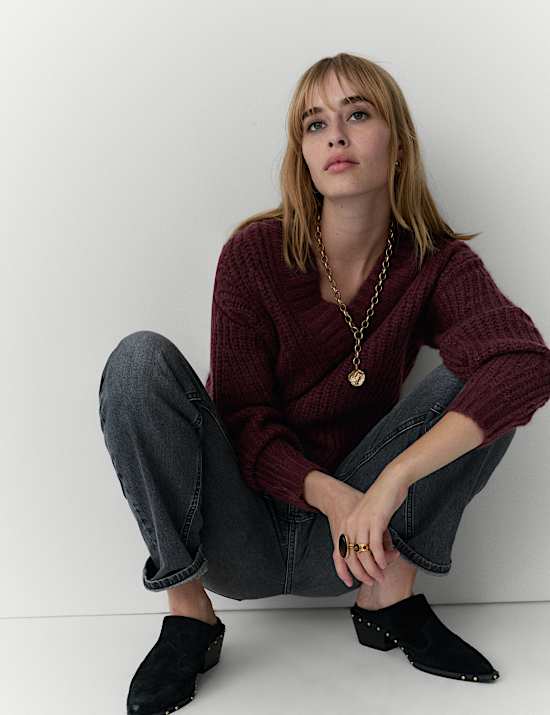 Ribbed V-Neck Puff Sleeve Jumper with Wool