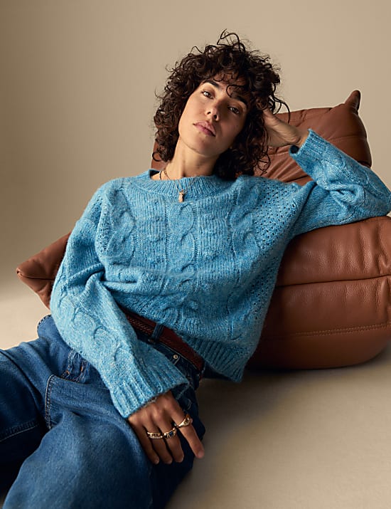 Pull textur&eacute; avec laine
