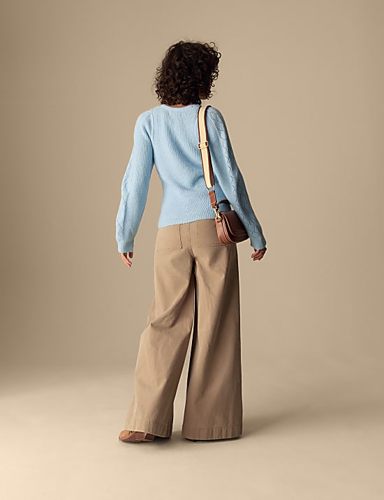 Textured V-Neck Waisted Jumper with Wool