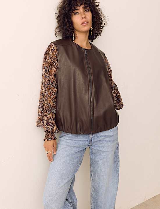 Veste sans manches en similicuir &agrave; ourlet bouffant