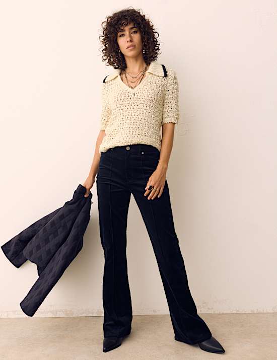 Textured Collared Short Sleeve Knitted Polo With Wool