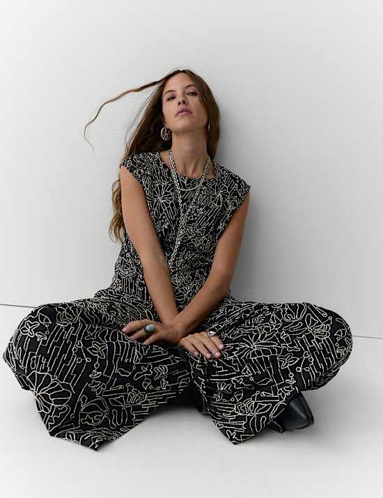 Embroidered Metallic Wide Leg Trousers