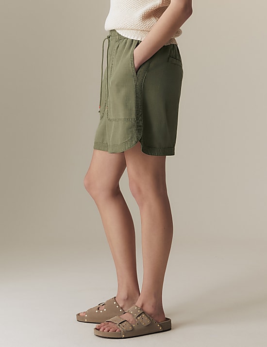 Linen Blend High Waisted Shorts