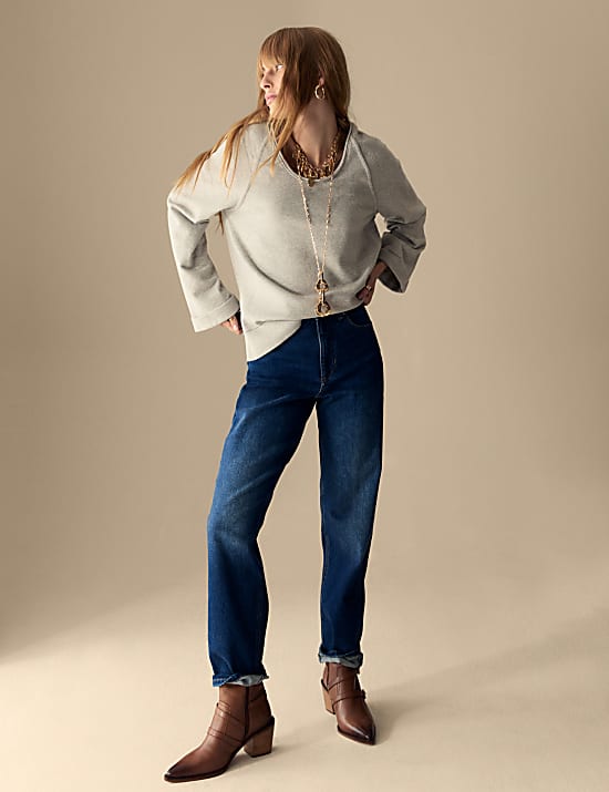 Jean girlfriend taille normale à revers avec lyocell