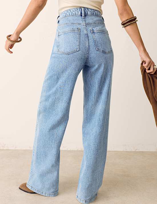 High Waisted Wide Leg Jeans with Lyocell